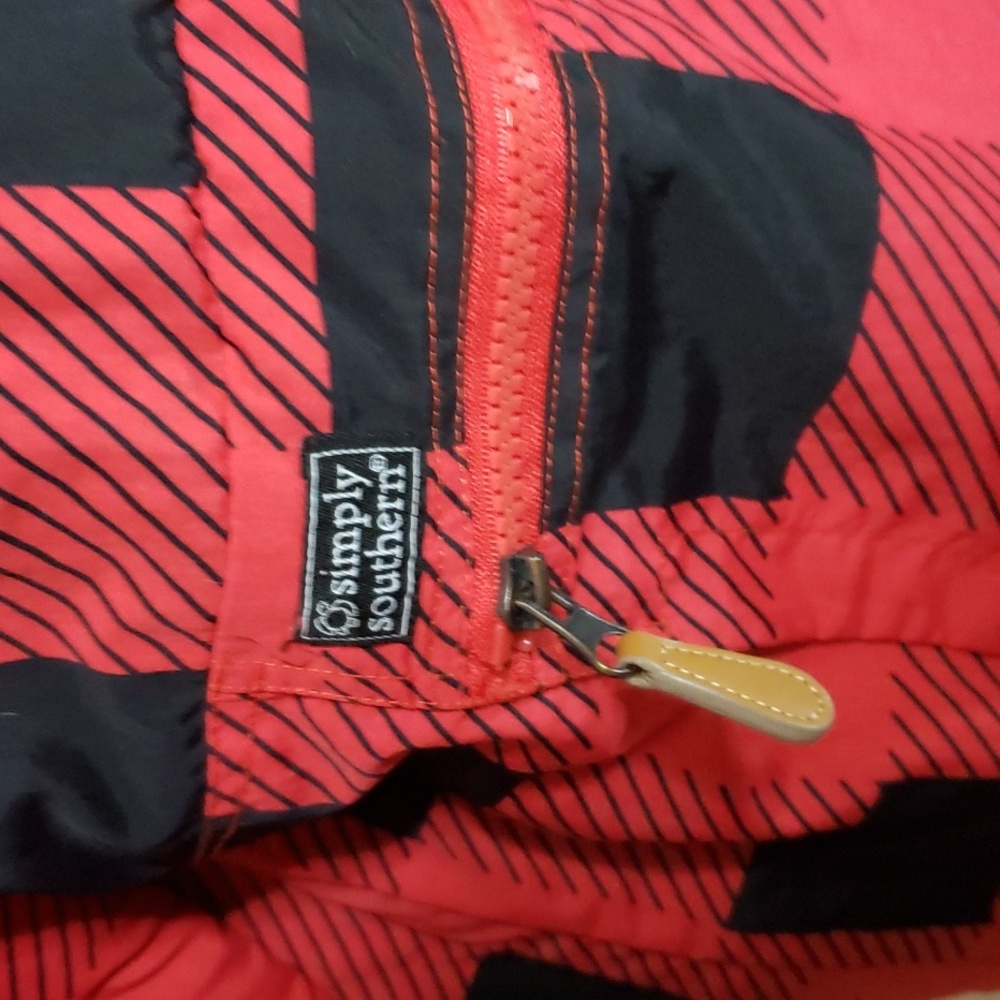 Simply Southern 1/4 Reversible Pullover Red, Black Size Med - Picture 3 of 11